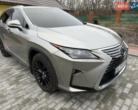 Серый Лексус РХ, объемом двигателя 2 л и пробегом 76 тыс. км за 38900 $, фото 2 на Automoto.ua