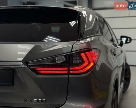 Лексус РХ 2019 у Тернополі на Automoto.ua Сірий Лексус РХ, об'ємом двигуна 2 л та пробігом 61 тис. км за 39900 $, фото 14 на Automoto.ua
