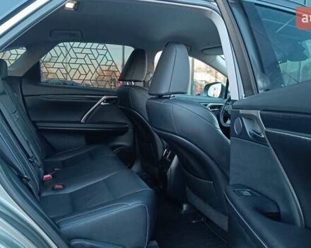 Серый Лексус РХ, объемом двигателя 2 л и пробегом 89 тыс. км за 44706 $, фото 6 на Automoto.ua