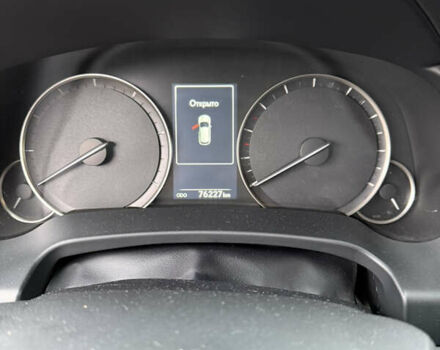 Серый Лексус РХ, объемом двигателя 2 л и пробегом 76 тыс. км за 38900 $, фото 10 на Automoto.ua