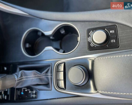 Серый Лексус РХ, объемом двигателя 2 л и пробегом 120 тыс. км за 33500 $, фото 16 на Automoto.ua