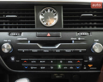 Серый Лексус РХ, объемом двигателя 3.46 л и пробегом 55 тыс. км за 39900 $, фото 42 на Automoto.ua