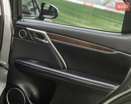 Серый Лексус РХ, объемом двигателя 3.46 л и пробегом 55 тыс. км за 39900 $, фото 28 на Automoto.ua