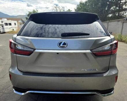 Серый Лексус РХ, объемом двигателя 3.5 л и пробегом 25 тыс. км за 30000 $, фото 4 на Automoto.ua