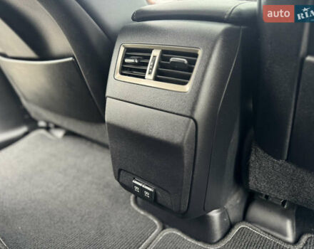 Серый Лексус РХ, объемом двигателя 3.5 л и пробегом 29 тыс. км за 43500 $, фото 63 на Automoto.ua