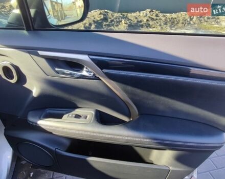 Серый Лексус РХ, объемом двигателя 2 л и пробегом 64 тыс. км за 44500 $, фото 9 на Automoto.ua