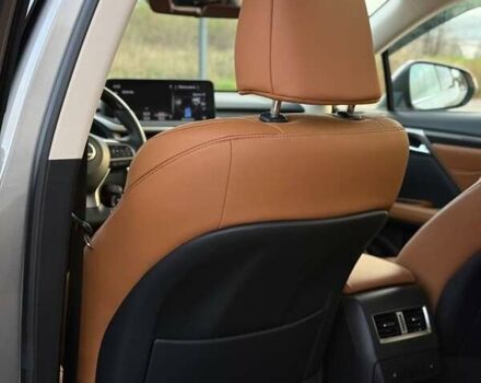 Серый Лексус РХ, объемом двигателя 3.5 л и пробегом 39 тыс. км за 64000 $, фото 43 на Automoto.ua