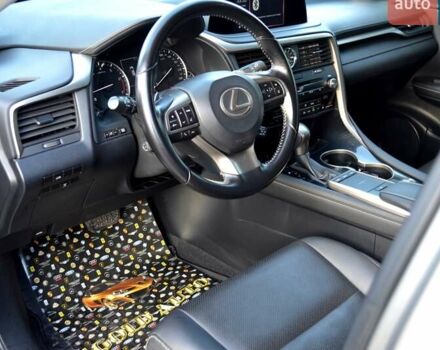 Сірий Лексус РХ, об'ємом двигуна 2 л та пробігом 86 тис. км за 46900 $, фото 18 на Automoto.ua