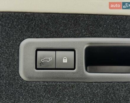 Серый Лексус РХ, объемом двигателя 3.46 л и пробегом 9 тыс. км за 52900 $, фото 25 на Automoto.ua