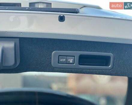 Серый Лексус РХ, объемом двигателя 2 л и пробегом 64 тыс. км за 44900 $, фото 71 на Automoto.ua