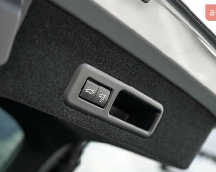 Лексус РХ 2021 у Львові на Automoto.ua Сірий Лексус РХ, об'ємом двигуна 2 л та пробігом 85 тис. км за 46759 $, фото 10 на Automoto.ua