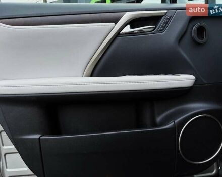 Серый Лексус РХ, объемом двигателя 3.5 л и пробегом 47 тыс. км за 57700 $, фото 29 на Automoto.ua