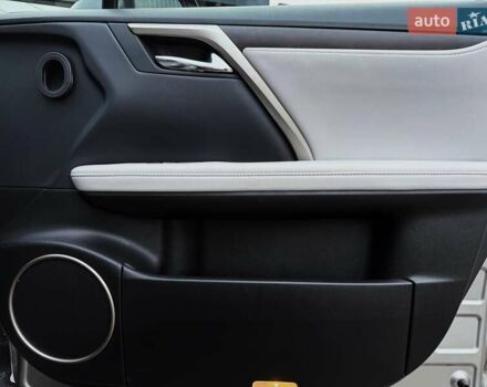 Серый Лексус РХ, объемом двигателя 3.5 л и пробегом 47 тыс. км за 57700 $, фото 35 на Automoto.ua