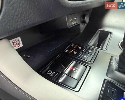 Серый Лексус РХ, объемом двигателя 3.46 л и пробегом 47 тыс. км за 53500 $, фото 26 на Automoto.ua