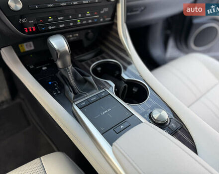 Серый Лексус РХ, объемом двигателя 3.5 л и пробегом 25 тыс. км за 46990 $, фото 61 на Automoto.ua