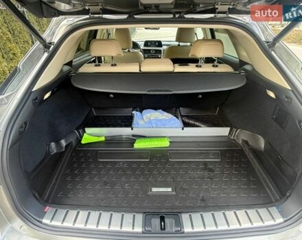 Сірий Лексус РХ, об'ємом двигуна 2 л та пробігом 20 тис. км за 51500 $, фото 21 на Automoto.ua