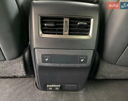 Сірий Лексус РХ, об'ємом двигуна 2 л та пробігом 27 тис. км за 49500 $, фото 19 на Automoto.ua