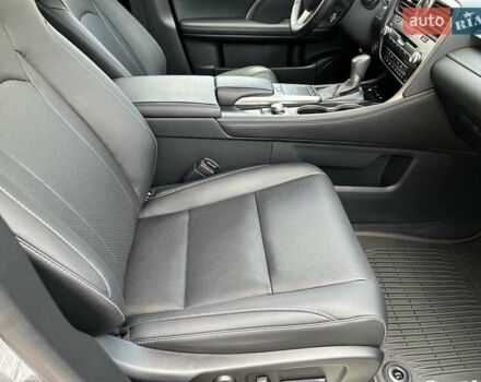 Серый Лексус РХ, объемом двигателя 2 л и пробегом 18 тыс. км за 52000 $, фото 15 на Automoto.ua