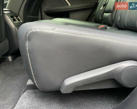 Сірий Лексус РХ, об'ємом двигуна 2 л та пробігом 27 тис. км за 49500 $, фото 18 на Automoto.ua
