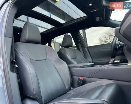 Серый Лексус РХ, объемом двигателя 2.5 л и пробегом 120 тыс. км за 76000 $, фото 15 на Automoto.ua