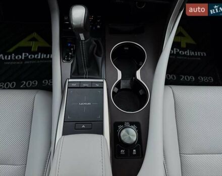 Сірий Лексус РХ, об'ємом двигуна 3.5 л та пробігом 48 тис. км за 56999 $, фото 41 на Automoto.ua