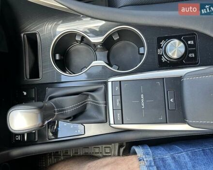 Серый Лексус РХ, объемом двигателя 2 л и пробегом 18 тыс. км за 52000 $, фото 22 на Automoto.ua