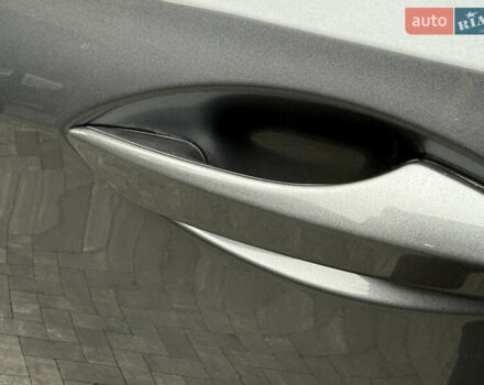 Серый Лексус РХ, объемом двигателя 3.46 л и пробегом 18 тыс. км за 53000 $, фото 48 на Automoto.ua