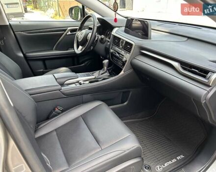 Серый Лексус РХ, объемом двигателя 2 л и пробегом 18 тыс. км за 52000 $, фото 14 на Automoto.ua