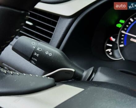 Серый Лексус РХ, объемом двигателя 3.5 л и пробегом 47 тыс. км за 57700 $, фото 52 на Automoto.ua