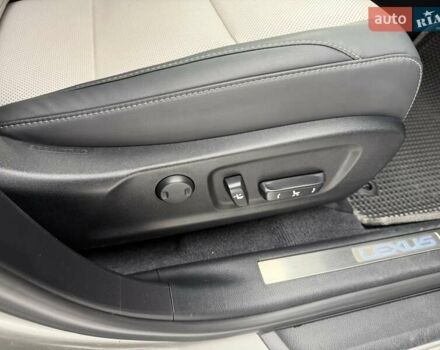 Серый Лексус РХ, объемом двигателя 3.46 л и пробегом 47 тыс. км за 53500 $, фото 28 на Automoto.ua