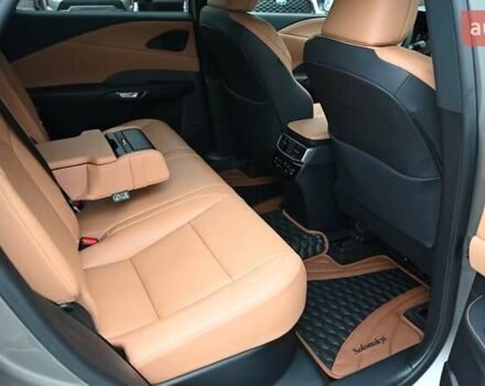 Серый Лексус РХ, объемом двигателя 2.4 л и пробегом 18 тыс. км за 64769 $, фото 6 на Automoto.ua