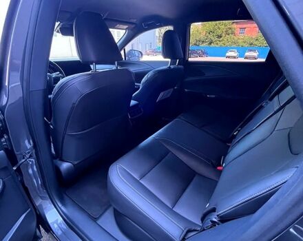 Сірий Лексус РХ, об'ємом двигуна 2.4 л та пробігом 22 тис. км за 72700 $, фото 7 на Automoto.ua