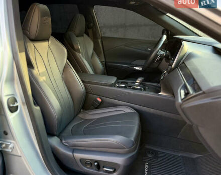 Серый Лексус РХ, объемом двигателя 2.4 л и пробегом 45 тыс. км за 64500 $, фото 17 на Automoto.ua