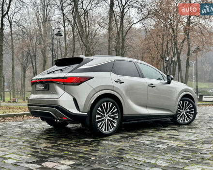 Серый Лексус РХ, объемом двигателя 2.39 л и пробегом 40 тыс. км за 63999 $, фото 156 на Automoto.ua