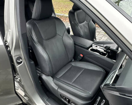 Серый Лексус РХ, объемом двигателя 2.39 л и пробегом 40 тыс. км за 63999 $, фото 163 на Automoto.ua