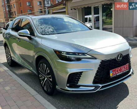 Лексус РХ 2023 в Днепре (Днепропетровске) на Automoto.ua Серый Лексус РХ, объемом двигателя 2.4 л и пробегом 50 тыс. км за 56000 $, фото 65 на Automoto.ua
