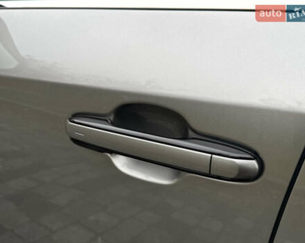 Серый Лексус РХ, объемом двигателя 2.39 л и пробегом 40 тыс. км за 63999 $, фото 134 на Automoto.ua