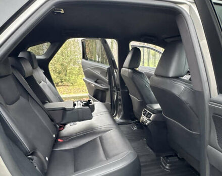 Серый Лексус РХ, объемом двигателя 2.39 л и пробегом 40 тыс. км за 63999 $, фото 26 на Automoto.ua