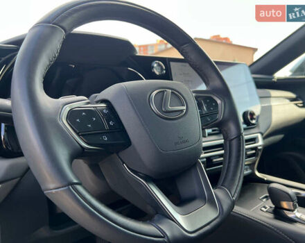 Лексус РХ 2023 в Днепре (Днепропетровске) на Automoto.ua Серый Лексус РХ, объемом двигателя 2.4 л и пробегом 50 тыс. км за 56000 $, фото 48 на Automoto.ua