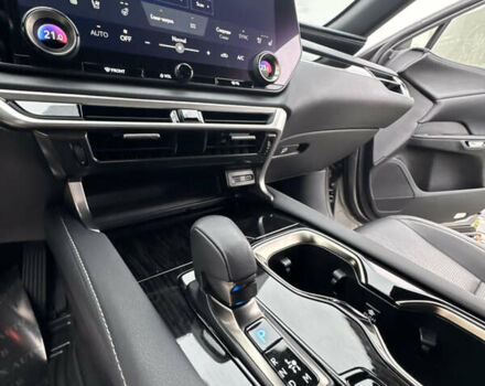 Серый Лексус РХ, объемом двигателя 2.39 л и пробегом 40 тыс. км за 63999 $, фото 22 на Automoto.ua