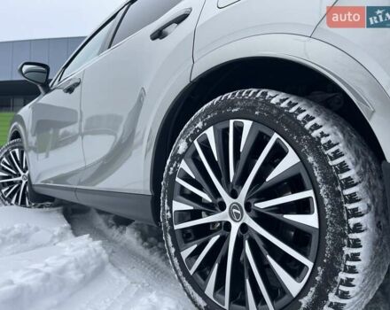 Серый Лексус РХ, объемом двигателя 2.5 л и пробегом 26 тыс. км за 82000 $, фото 8 на Automoto.ua