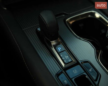 Сірий Лексус РХ, об'ємом двигуна 2.39 л та пробігом 16 тис. км за 77000 $, фото 26 на Automoto.ua