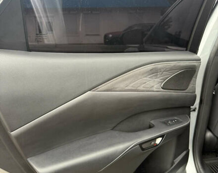 Серый Лексус РХ, объемом двигателя 2.39 л и пробегом 31 тыс. км за 59999 $, фото 19 на Automoto.ua