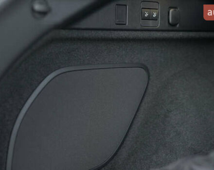 Серый Лексус РХ, объемом двигателя 2.5 л и пробегом 19 тыс. км за 82135 $, фото 10 на Automoto.ua