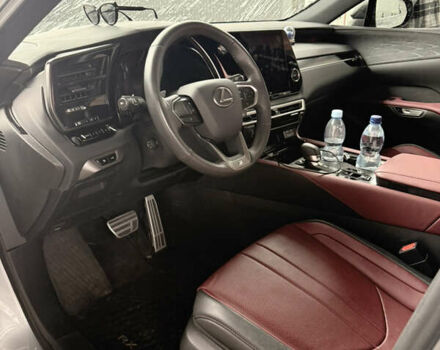 Сірий Лексус РХ, об'ємом двигуна 2.39 л та пробігом 39 тис. км за 56500 $, фото 13 на Automoto.ua