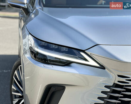 Сірий Лексус РХ, об'ємом двигуна 2.39 л та пробігом 20 тис. км за 70500 $, фото 4 на Automoto.ua