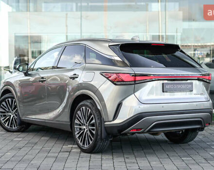 Серый Лексус РХ, объемом двигателя 2.5 л и пробегом 19 тыс. км за 82135 $, фото 1 на Automoto.ua