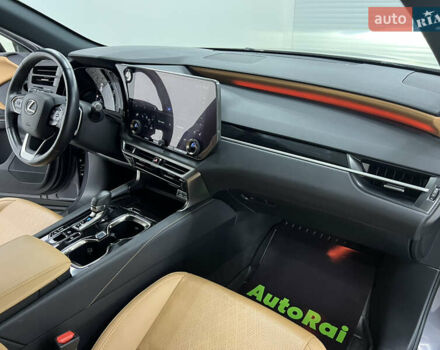 Серый Лексус РХ, объемом двигателя 2.5 л и пробегом 50 тыс. км за 74999 $, фото 16 на Automoto.ua