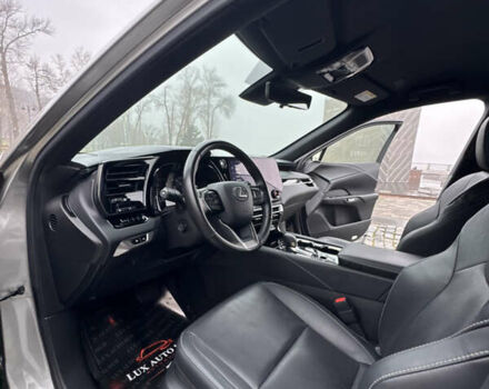 Серый Лексус РХ, объемом двигателя 2.39 л и пробегом 40 тыс. км за 63999 $, фото 45 на Automoto.ua