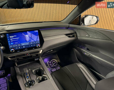 Серый Лексус РХ, объемом двигателя 2.39 л и пробегом 45 тыс. км за 64990 $, фото 23 на Automoto.ua